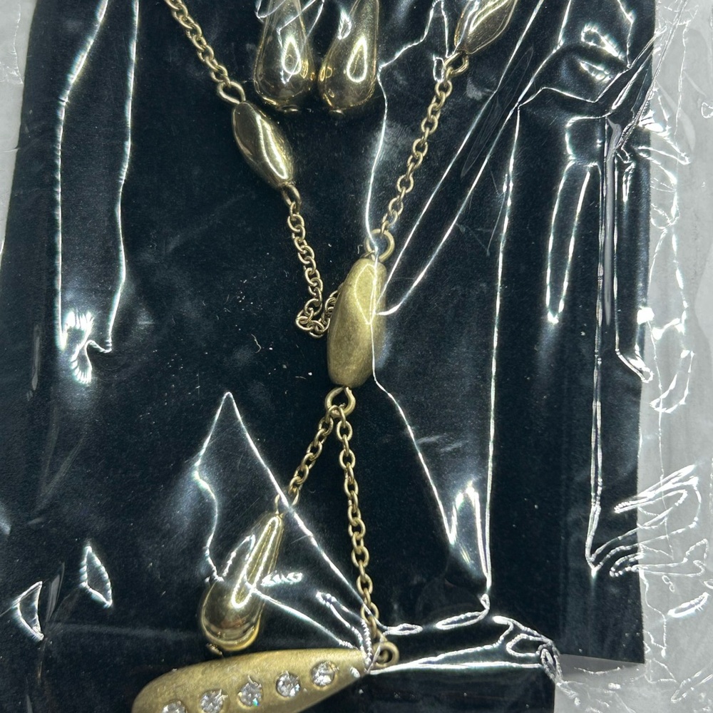 Avon Gold Necklace with Crystal Details